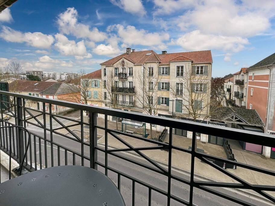 Le Delta Bailly - Appartement Pour 4 Personnes Disneyland Paris Extérieur photo